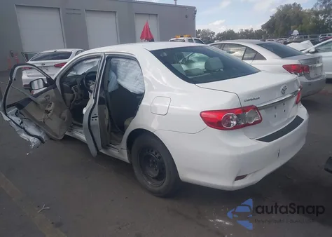 2013 Toyota Corolla L z USA, uszkodzony, nr VIN 2T1BU4EEXDC070061